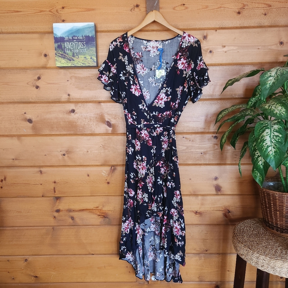 Chelsea Violet 💜 NWT Black Floral Wrap Midi Dress Ruffles Hi Low Midi V Neck XS